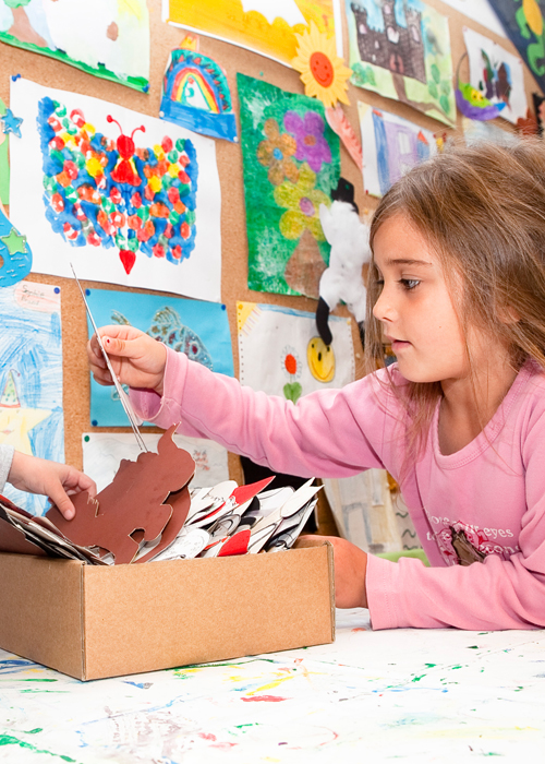 Sucht euch eure Bastelkiste für euren Kindergeburtstag aus