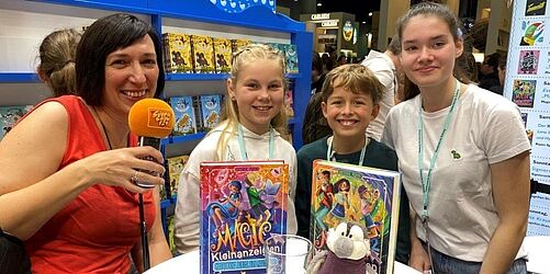 Unsere Reporter*innen auf der Frankfurter Buchmesse mit Esther Kuhn