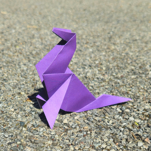 Zirkustiere aus Origami in der Feierwerk Südpolstation