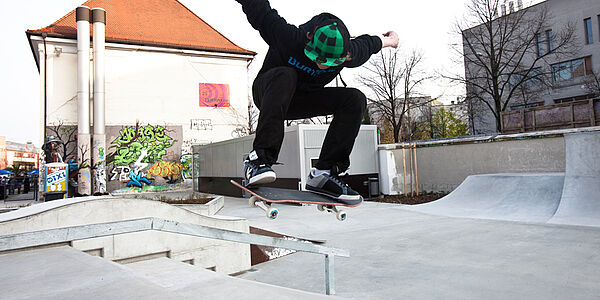 Skateplatzl 4