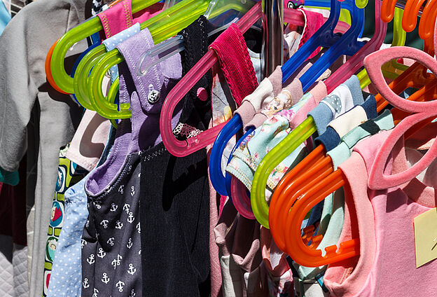 Baby-/ Kinderflohmarkt & Bastelspaß