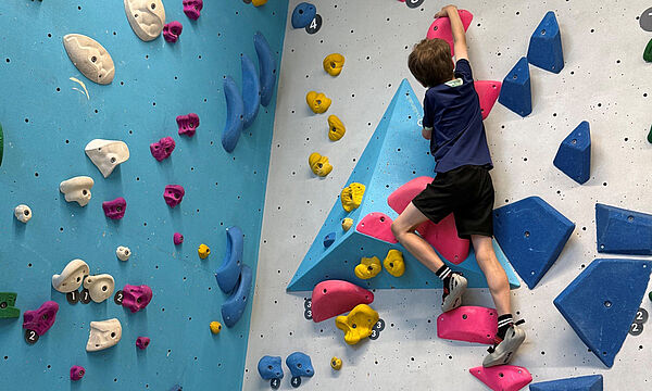 Klettern in der Boulderwelt Freiham