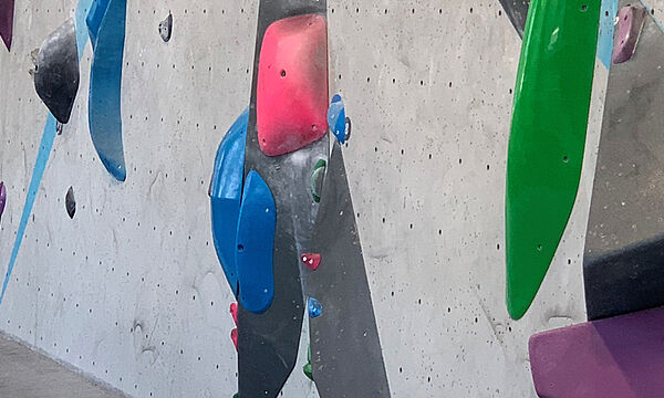 BOULDERN UND GRILLEN