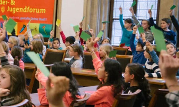 Ausflug zum Kinder- und Jugendforum