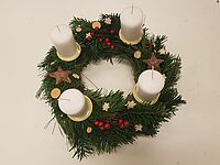 Mi 23.11.2022 THEMENTAGE - Thema heute: ADVENTSKRANZ BINDEN