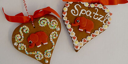 Lebkuchen-Herzn verzieren