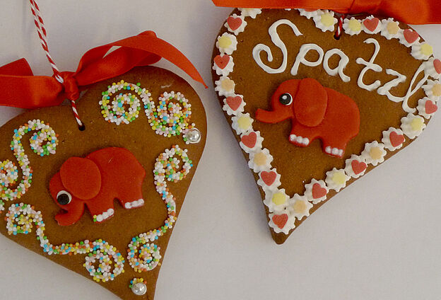 Lebkuchen-Herzn verzieren