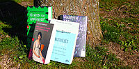Fr 01.08.2025 SOMMERFERIENPROGRAMM 2025 - LITERATUR-PICKNICK FÜR MÄDCHEN